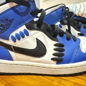 Jordan 1 Sisterhood